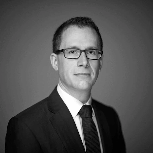 Simon Abram Profile Photo: Bristol Knee Surgeon and Bath Knee Surgeon